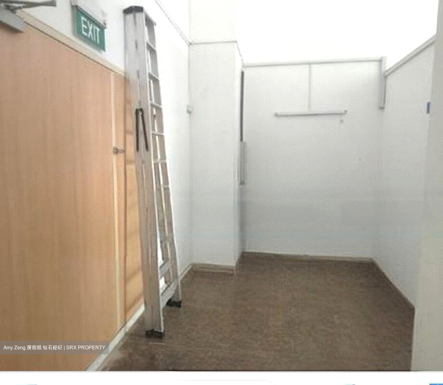 Redhill Forum (D3), Factory #453178531